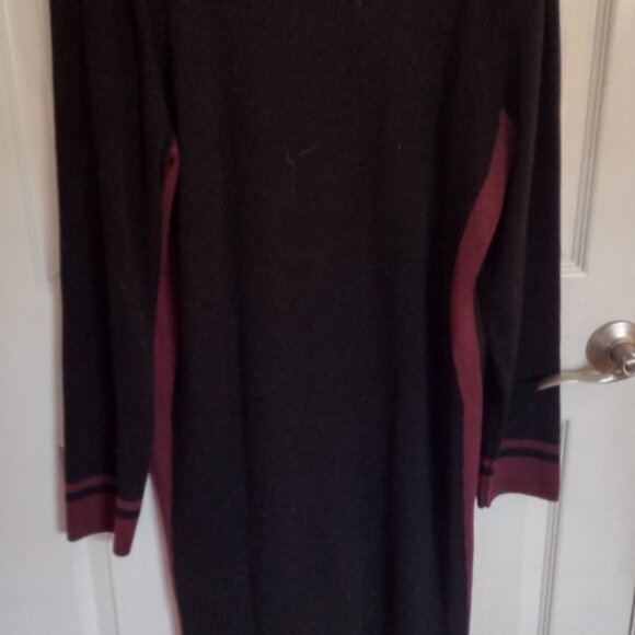 Maxi red and Black Evening dress - Picture 3 of 3